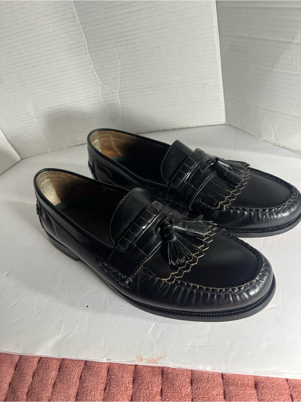 Men's Black Tassel Kiltie Slip-On Loafers